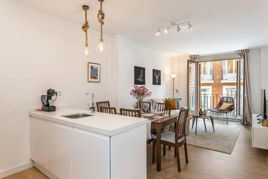 Nice Apartment Near Gran Via Val27 مدريد المظهر الخارجي الصورة
